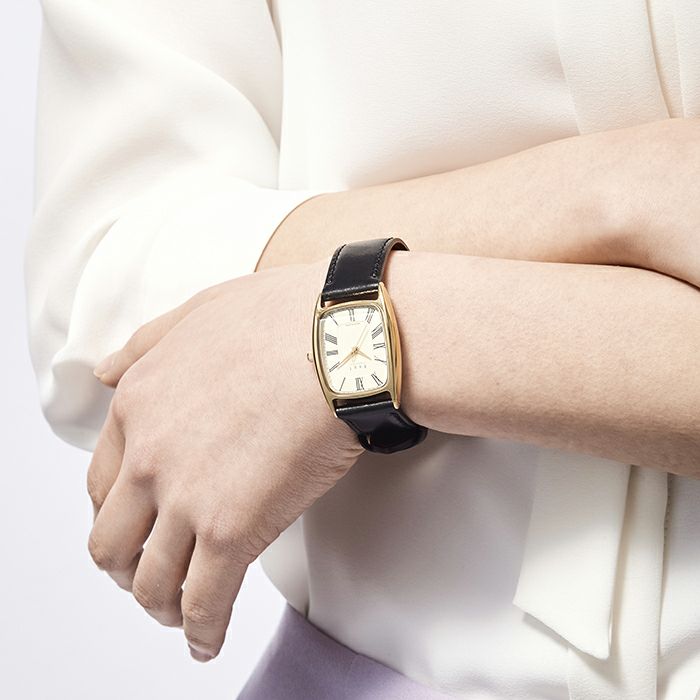 10,000円knot 腕時計 レザーストラップ トノー型
