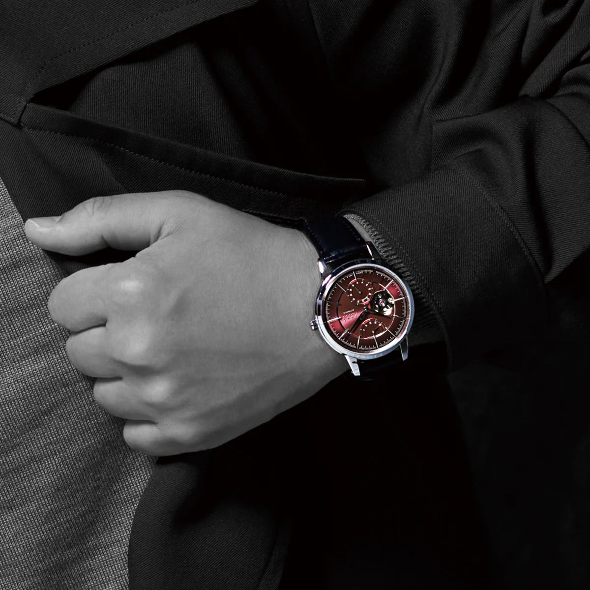 Knot nijiiro 北山宏光モデル 腕時計 【稼働品】 Knot 腕時計 北山宏光さんWEB着用モデル「Niji Iro」